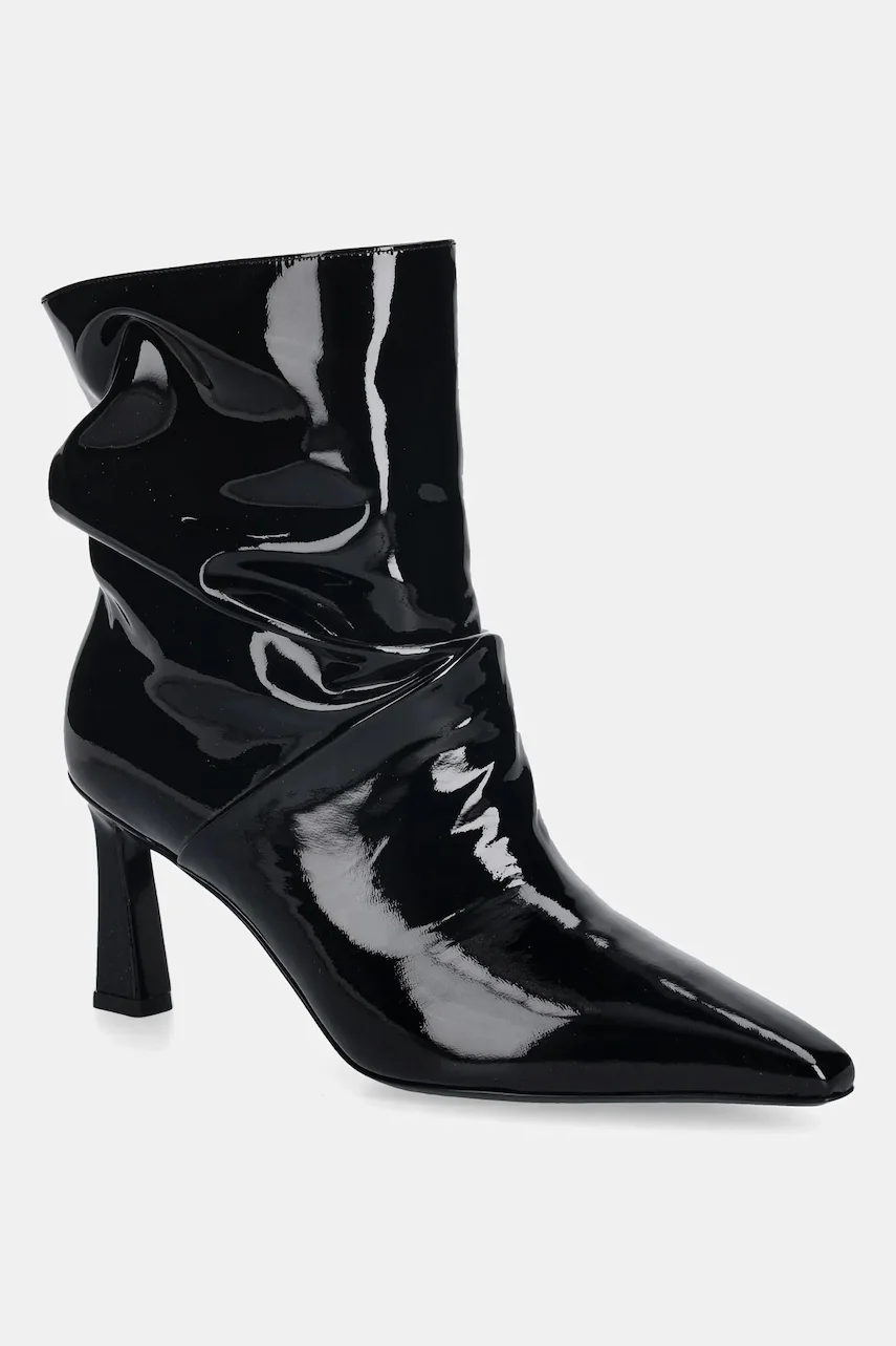 Pollini Боти