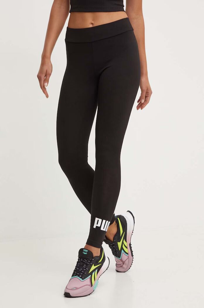 Puma Клин за трениране 586832 дамско в черно с изчистен дизайн 586828 586832