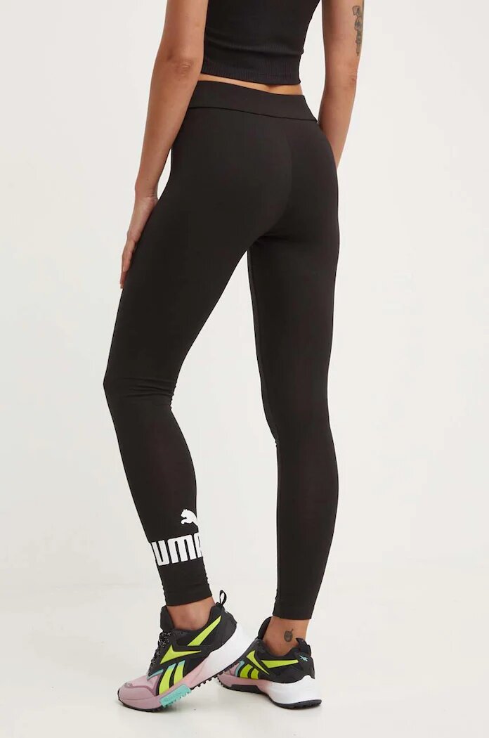 Puma Клин за трениране 586832 дамско в черно с изчистен дизайн 586828 586832