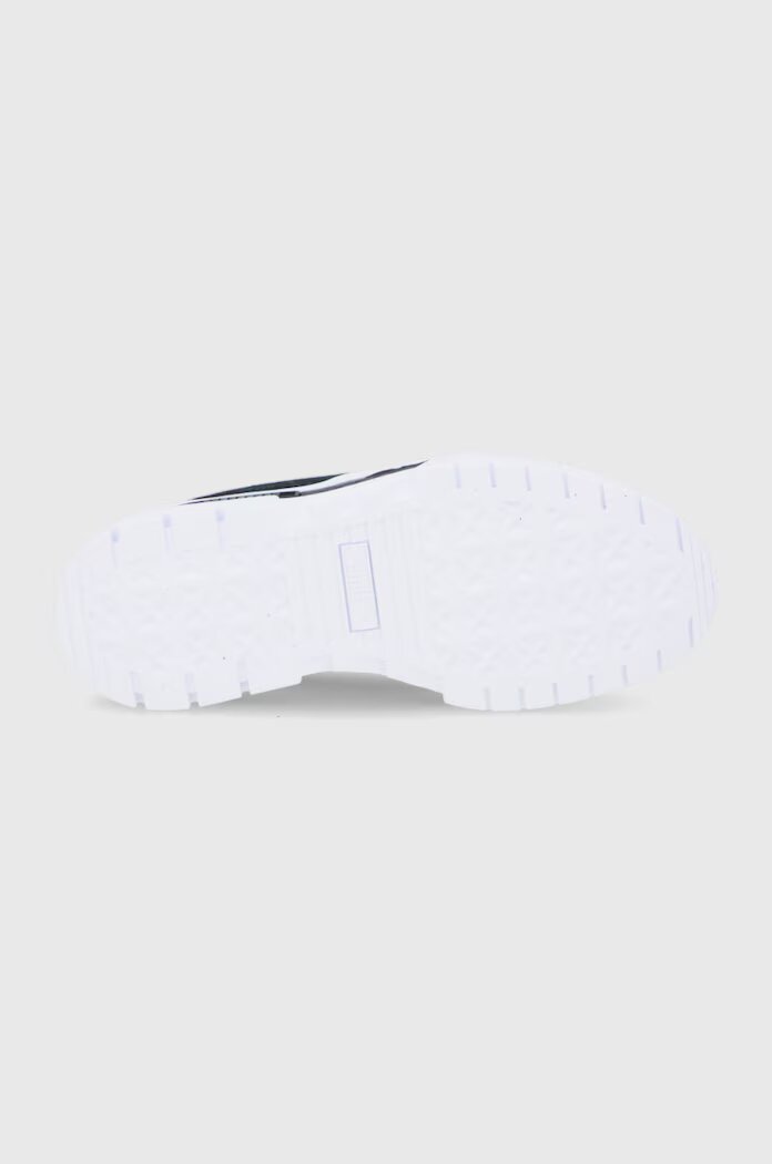Puma Обувки Mayze Lth Wn в бяло с платформа 384209 381983