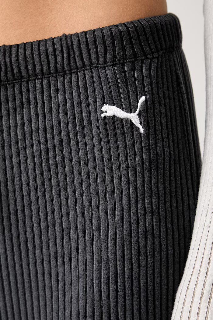 Puma спортен панталон дамски с вискоза Essentials Ribbed сив с висока талия 636667
