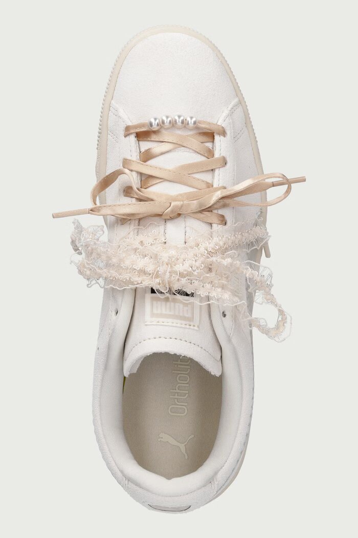 Puma Suede Bloom маратонки дамски от велур бежови 408330