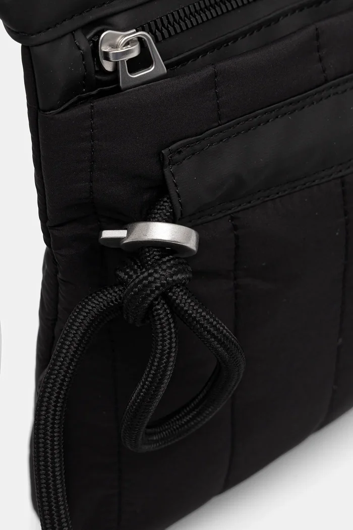 Rains Чанта 21010 Koya Vision Crossbody в черно 21010