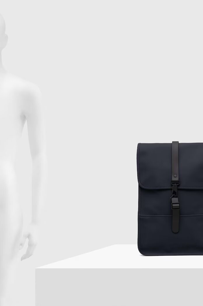 Rains Раница 13020 Backpacks в тъмносиньо голям размер с изчистен дизайн