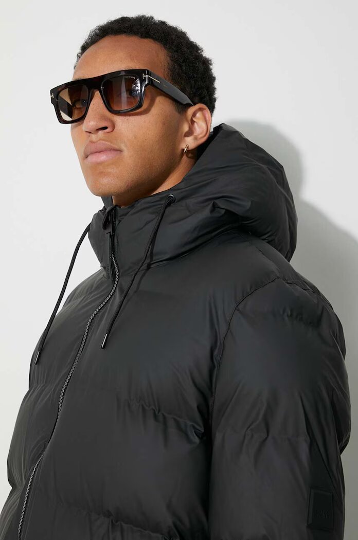 Rains Яке 15130 Jackets в черно зимен модел