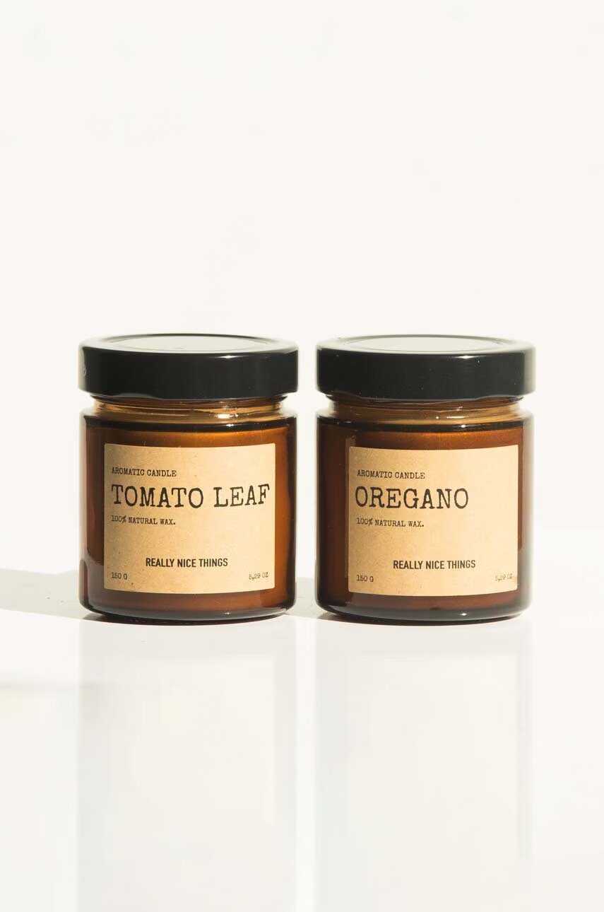 Really Nice Things Комплект ароматизирани свещи Tomato Leaf & Oregano 2 x 100 g (2 броя)