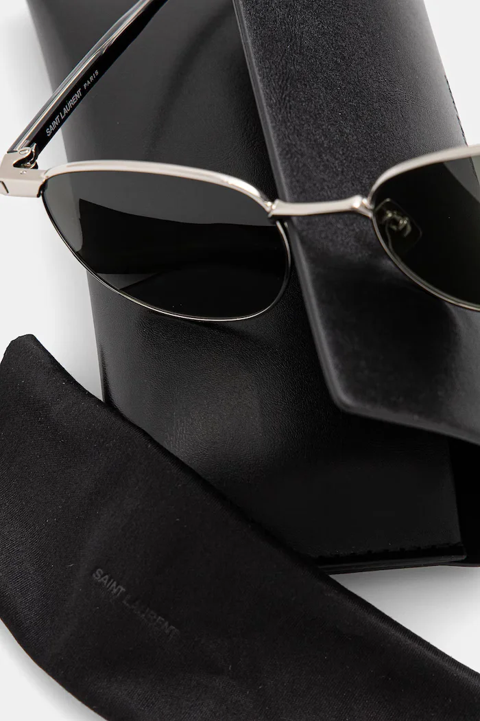 Saint Laurent Слънчеви очила в сребристо SL 747