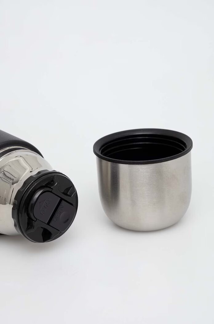 Salewa Термос Rienza 750 ml в черно 00-0000000523