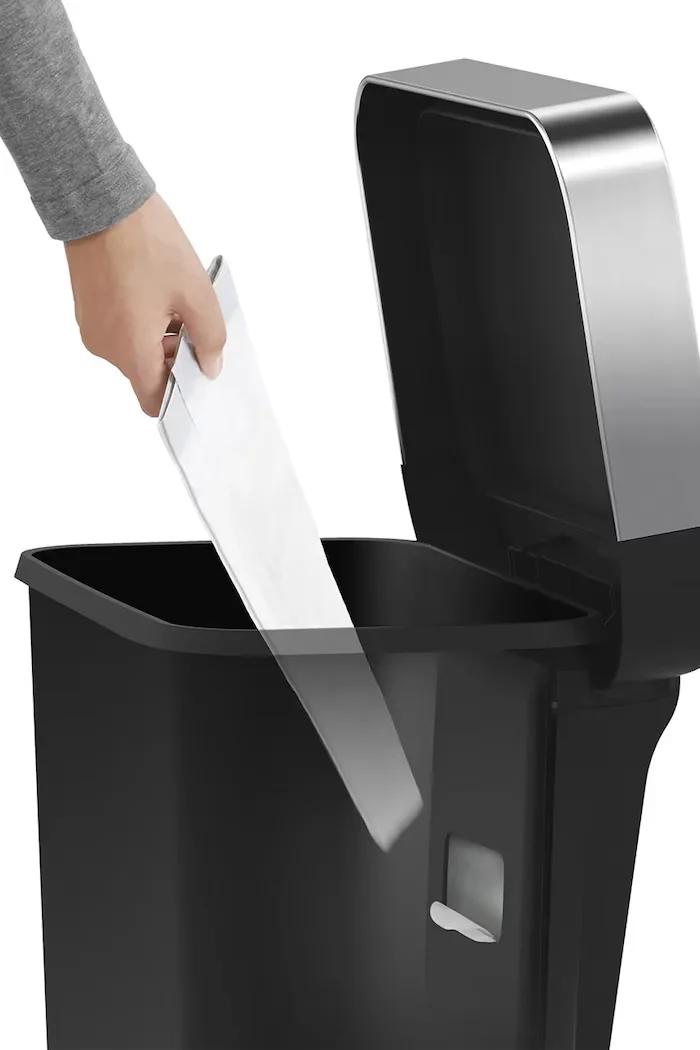 Simplehuman Кошче за боклук 45 L в черно