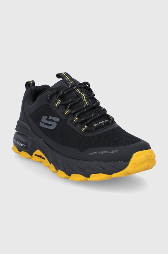 Skechers Обувки в черно