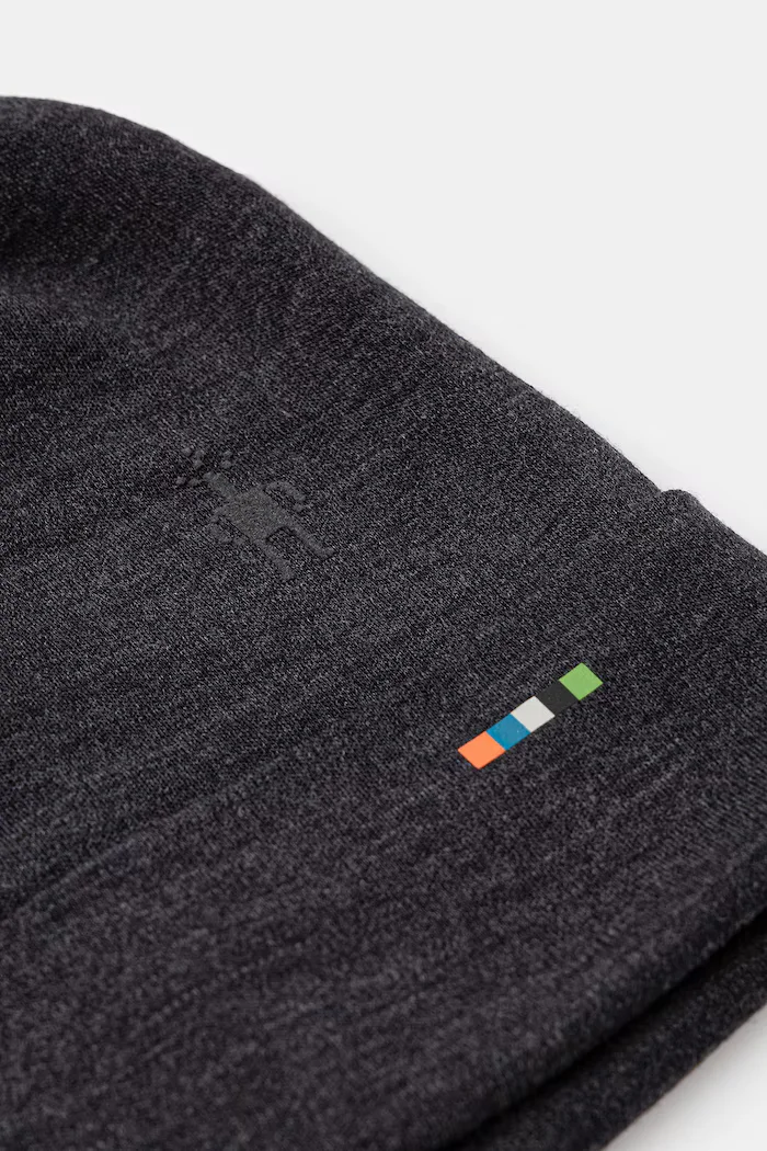 Smartwool Шапка с две лица Thermal Merino Reversible в черно с фина плетка от вълна