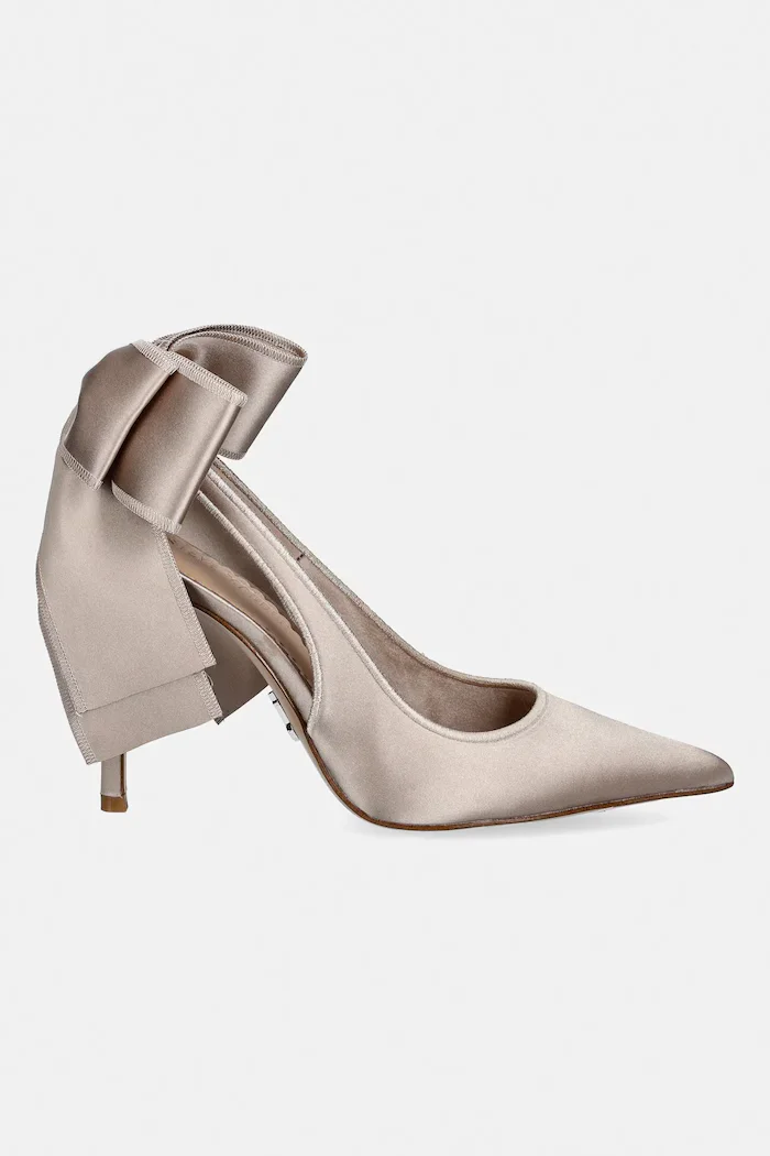 Steve Madden Обувки с тънък ток Teacup в бежово 11004931