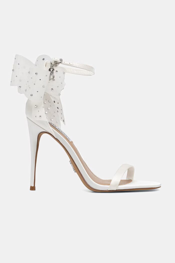 Steve Madden Сандали Nikole в бяло 11003195