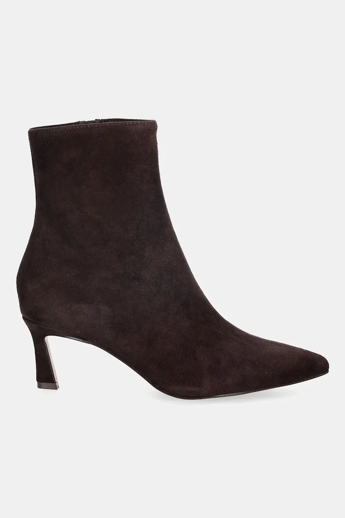 Steve Madden Велурени боти Lulah в кафяво с тънък ток 11003282
