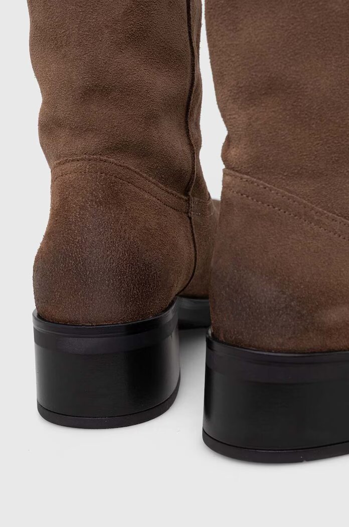 Steve Madden Велурени ботуши Banner в кафяво с равна подметка SM11003092