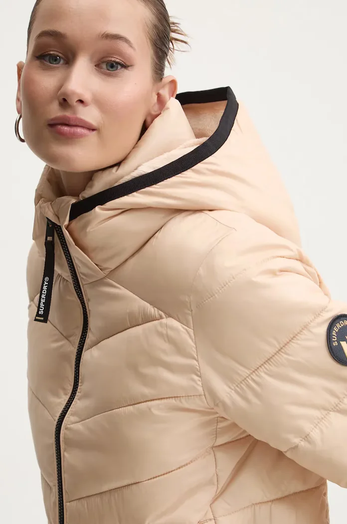 Superdry Яке в бежово зимен модел W5011724A-2WV