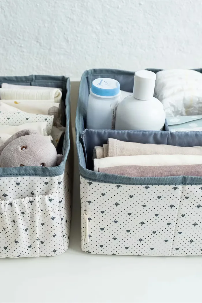 That's mine контейнер за съхранение за бебе Lucy nursing organizer бял 116245