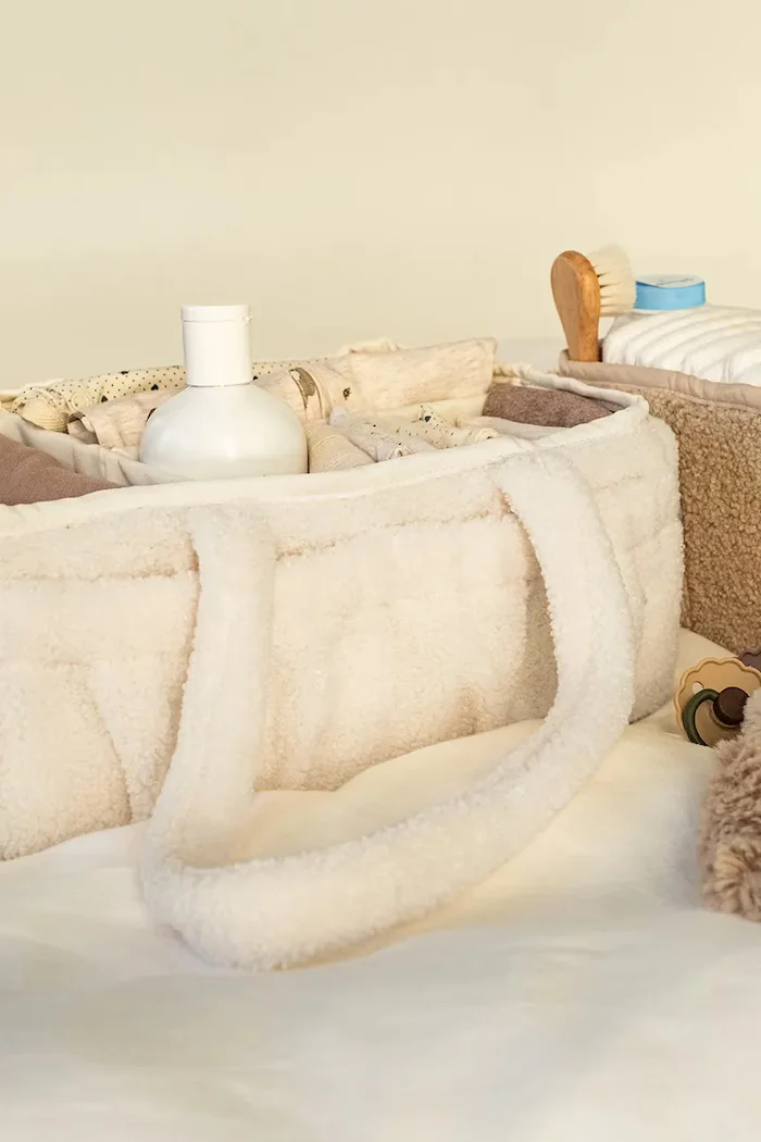 That's mine контейнер за съхранение за бебе Lumi nursing organizer бял 2767135