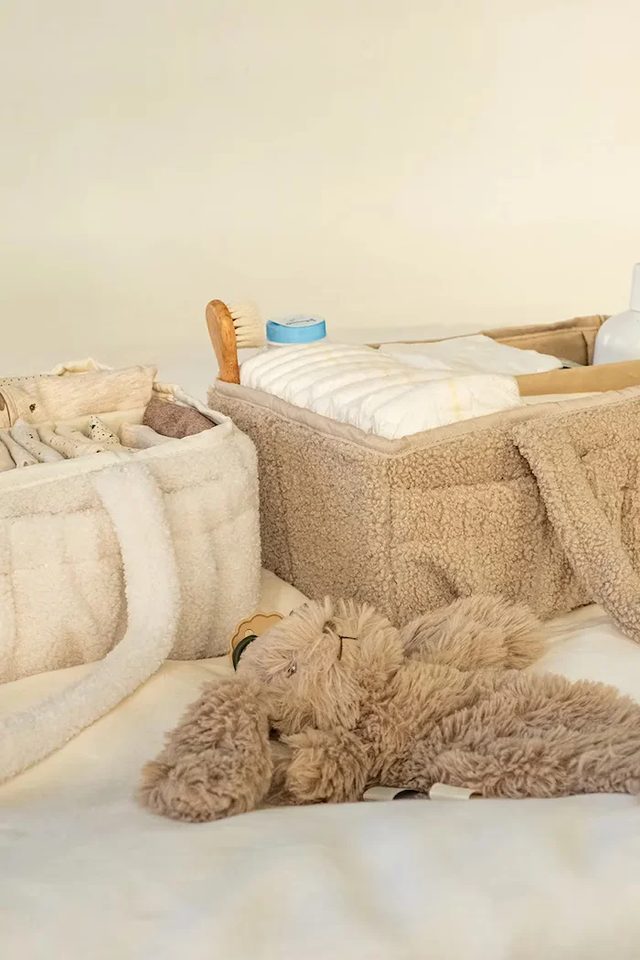That's mine контейнер за съхранение за бебе Lumi nursing organizer бял 2767135