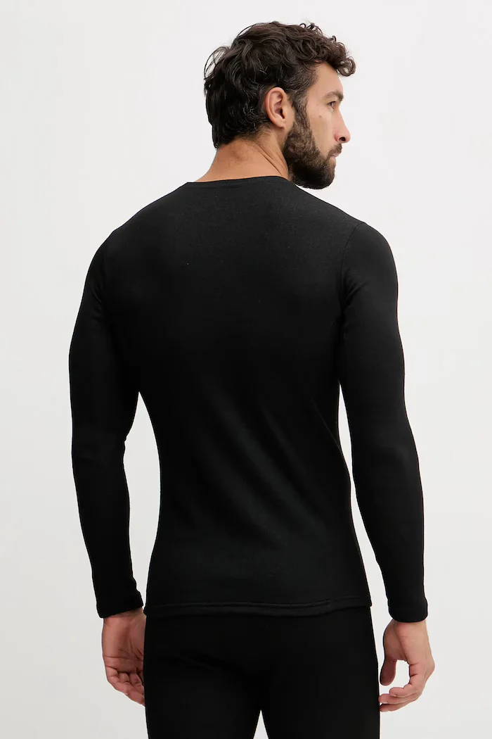 The North Face Функционална блуза с дълги ръкави Easy в черно с изчистен дизайн NF0A8BZZJK31
