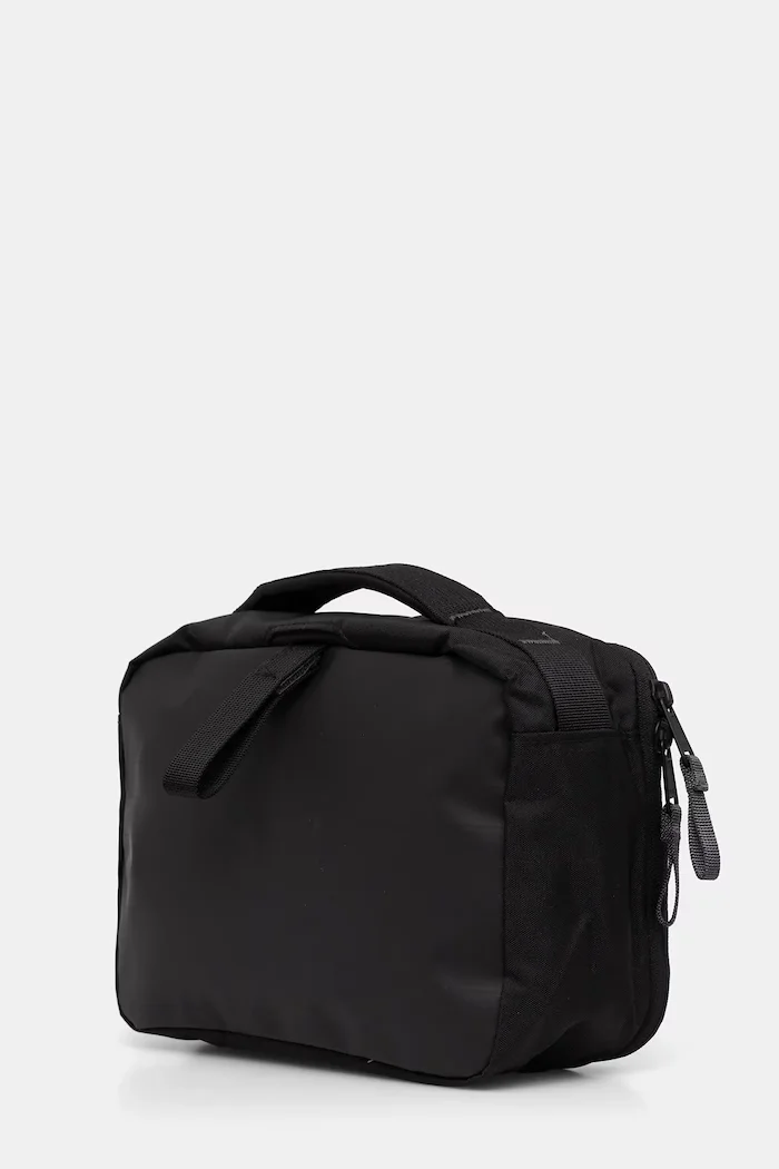 The North Face Козметична чанта Base Camp Voyager в черно NF0A81BLKT01