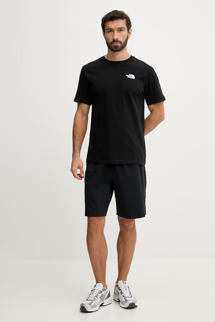 The North Face Памучна тениска GRAPHIC в черно с принт NF0A8GUWJK31