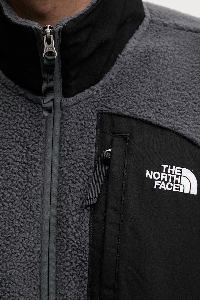 The North Face поларен суичър мъжки Yumiori Off Peak сив NF0A8FKPMN81