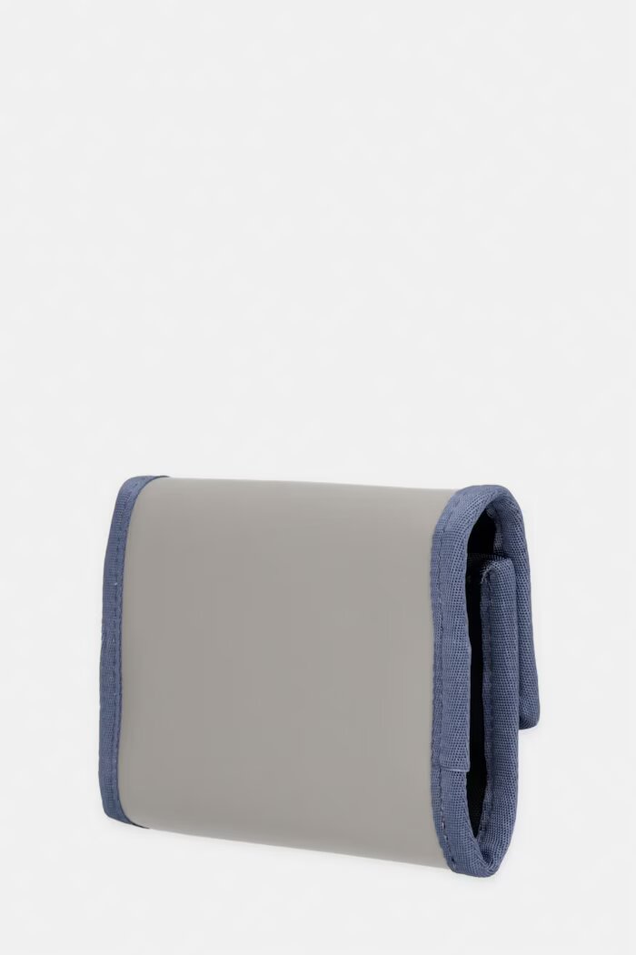 The North Face портфейл Base Camp Wallet сив NF0A52THL451