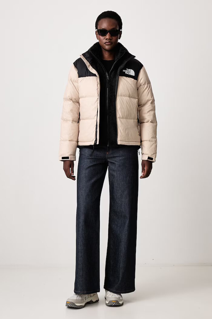 The North Face пухено яке дамско 1996 Retro Nuptse бежово NF0A3XEOPC71
