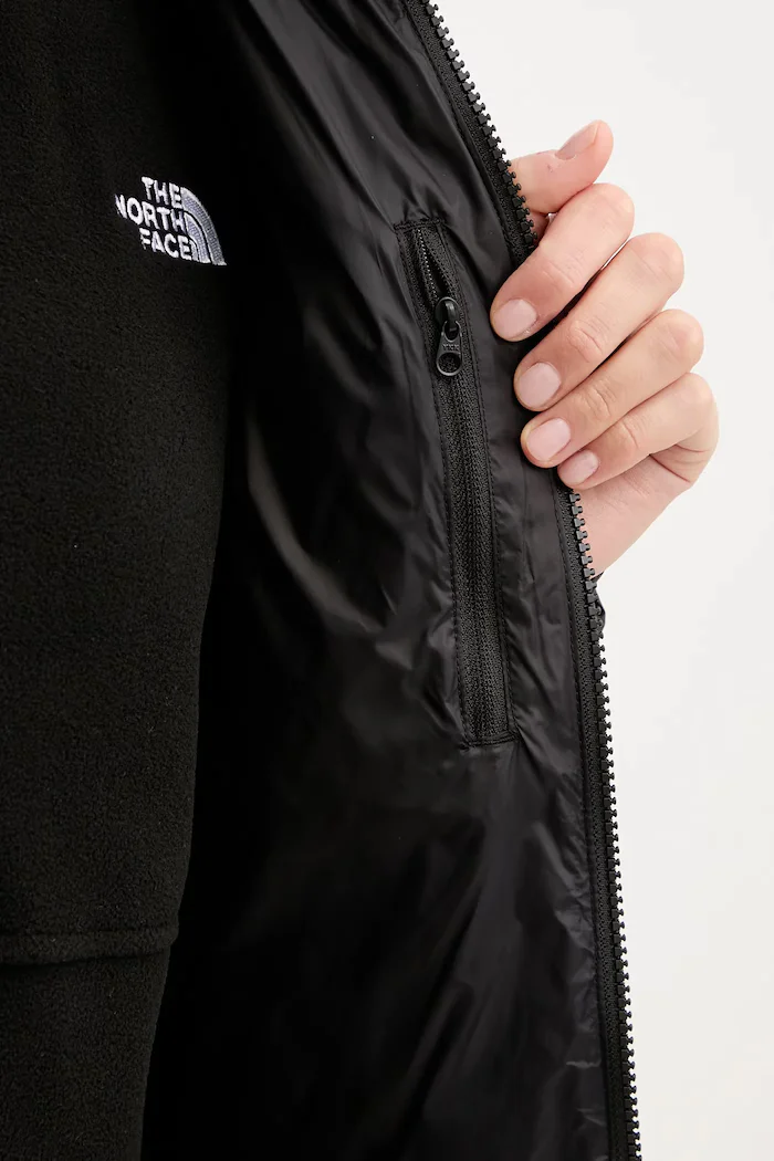 The North Face пухено яке дамско Diablo Down 2.0 черно NF0A8E13PH51