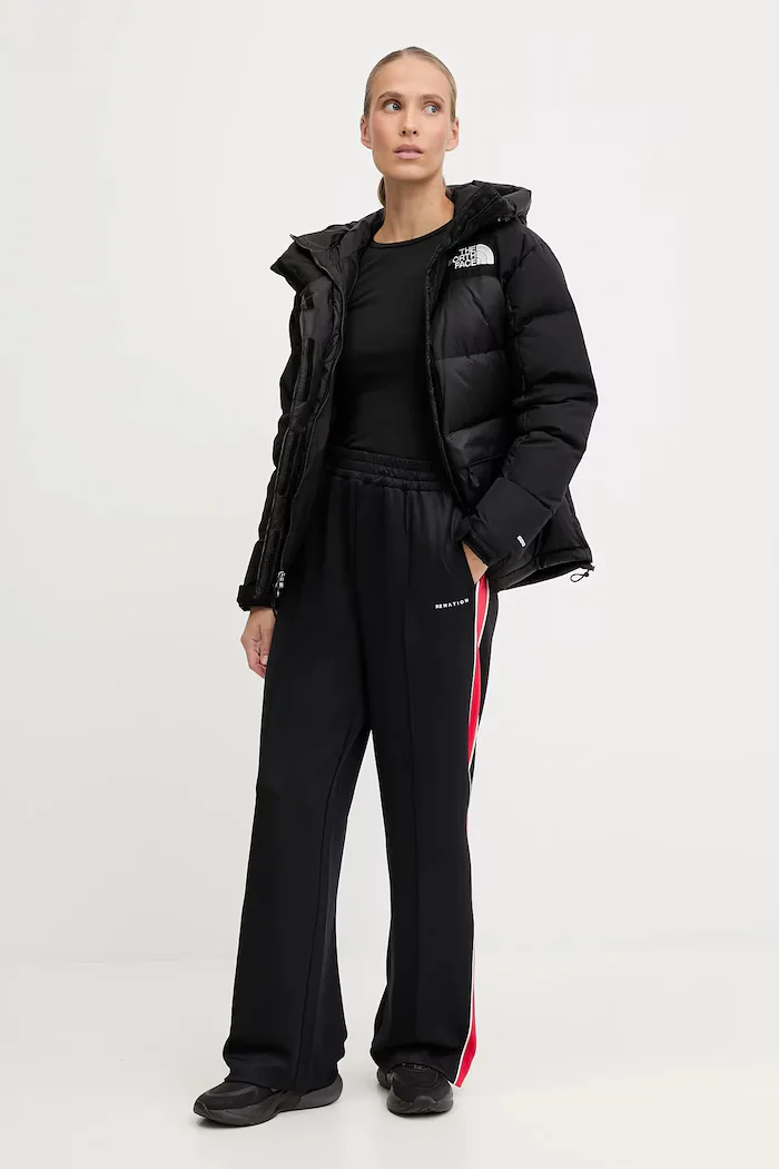 The North Face Пухено яке HMLYN Down в черно зимен модел NF0A4R2WGOF1