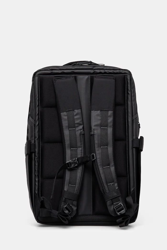 The North Face Раница Base Camp Voyager в черно голям размер с изчистен дизайн NF0A81DMKT01