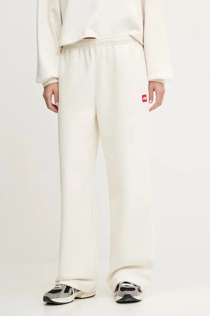 The North Face Спортен панталон Redbox в бежово с изчистен дизайн NF0A8EG2QLI1