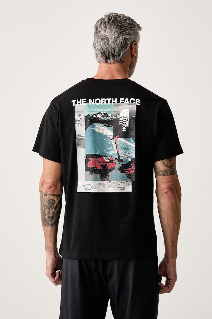 The North Face тениска мъжка от памук Collage Relaxed черна NF0A8H5KJK31
