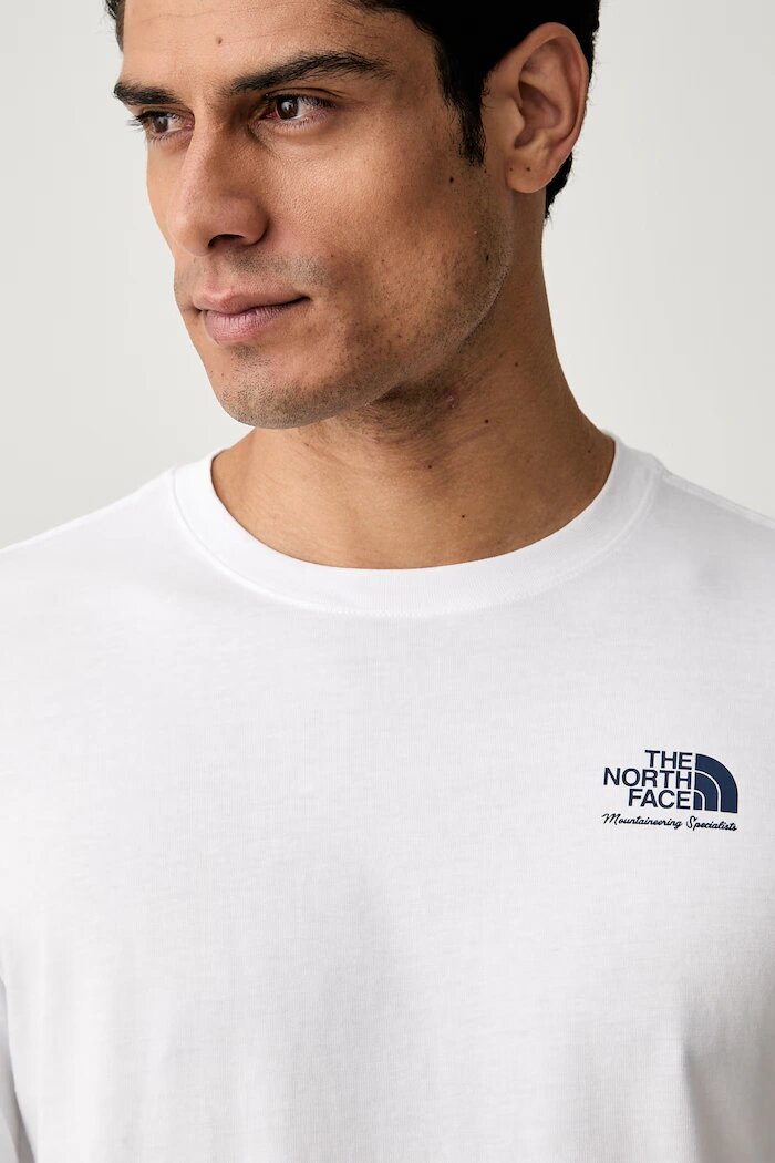The North Face тениска мъжка от памук Relaxed бяла NF0A8JACFN41