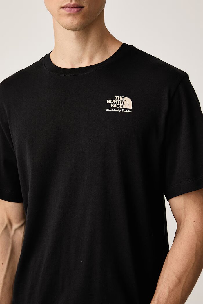 The North Face тениска мъжка от памук Relaxed черна NF0A8JACJK31