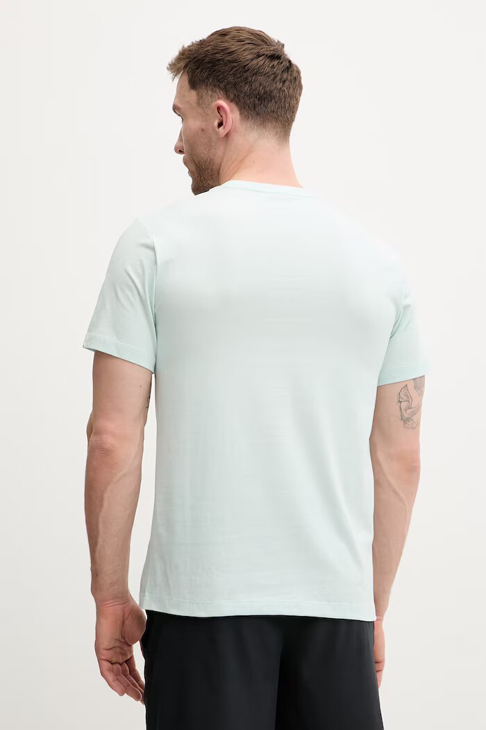 The North Face Тениска Simple Dome в зелено с изчистен дизайн NF0A8CZ2G701