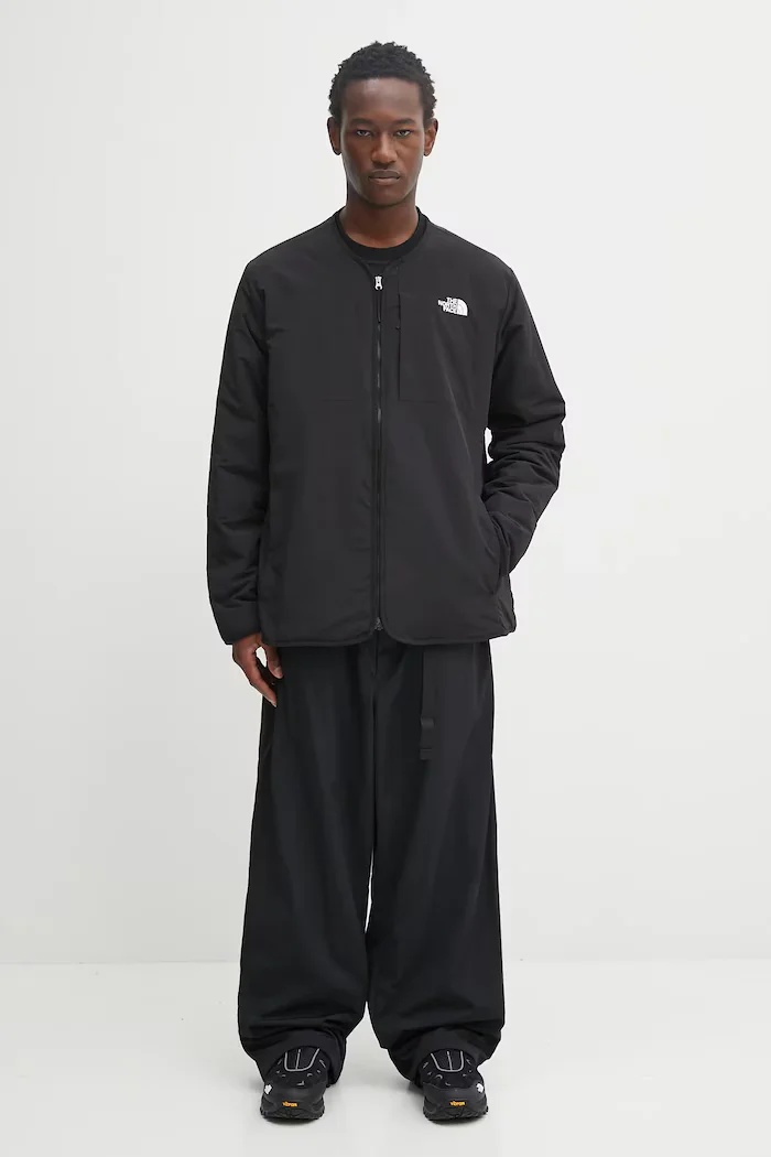 The North Face Яке Ilti в черно преходен модел NF0A8DWKJK31