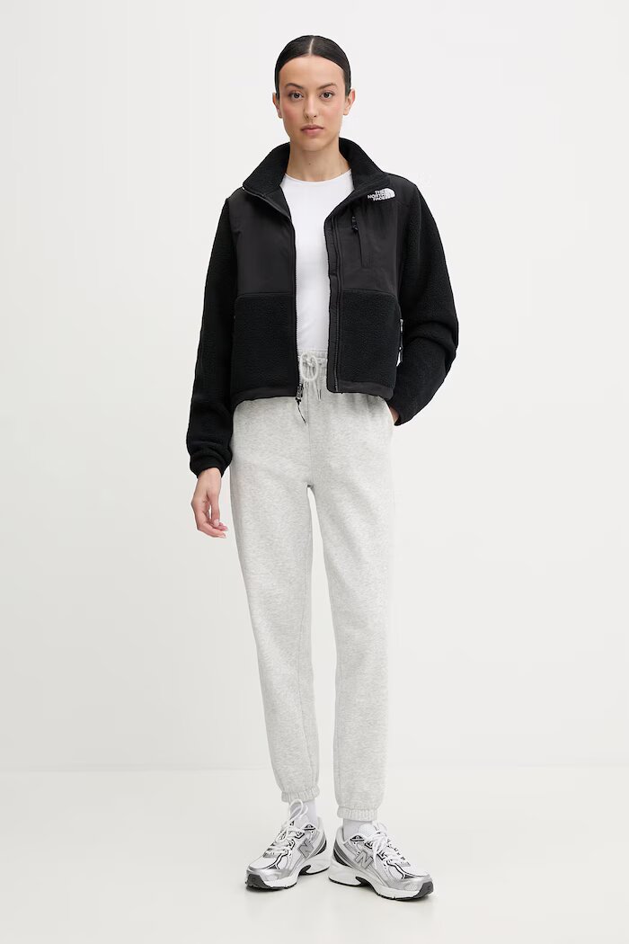 The North Face Яке Retro Denali Jacket в черно преходен модел NF0A88YRJK31