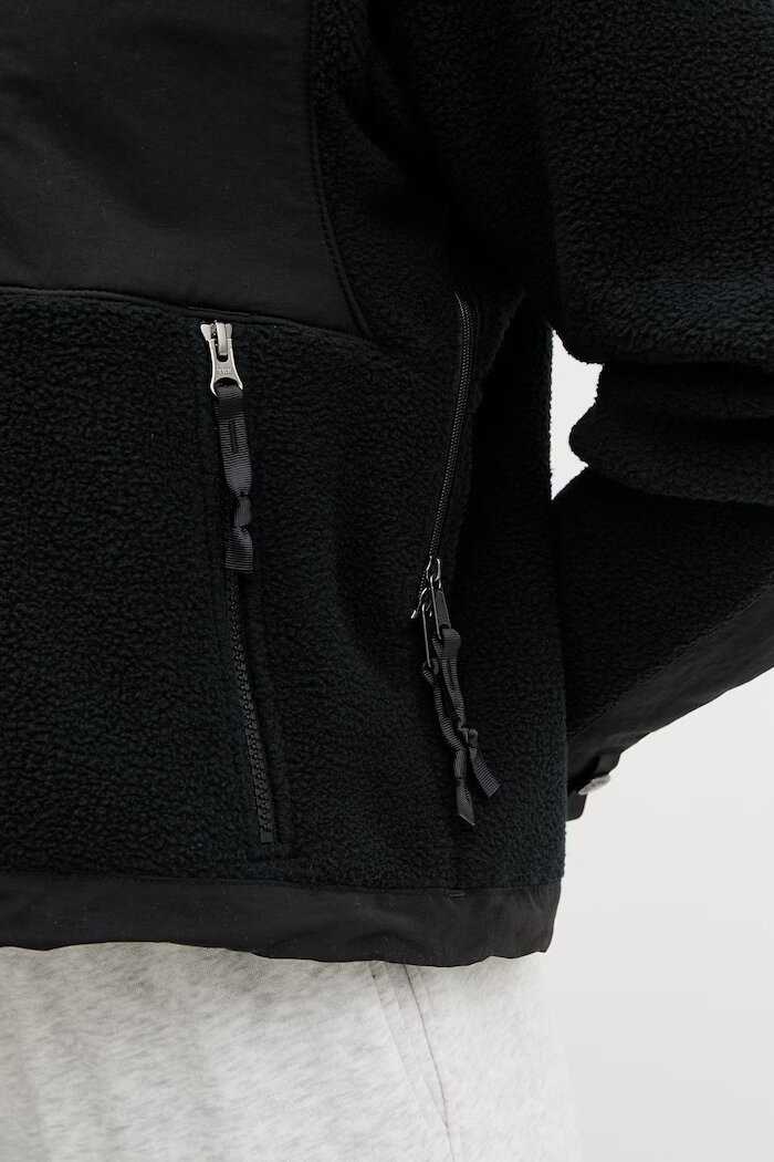 The North Face Яке Retro Denali Jacket в черно преходен модел NF0A88YRJK31