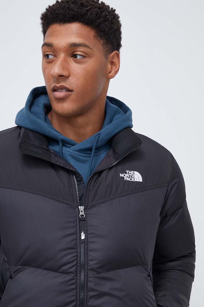 The North Face Яке Saikuru в черно зимен модел NF0A853IJK31