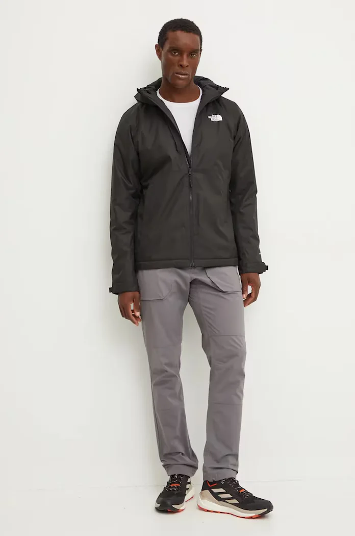 The North Face Яке за спортове на открито Millerton в черно NF0A3YFI4H01