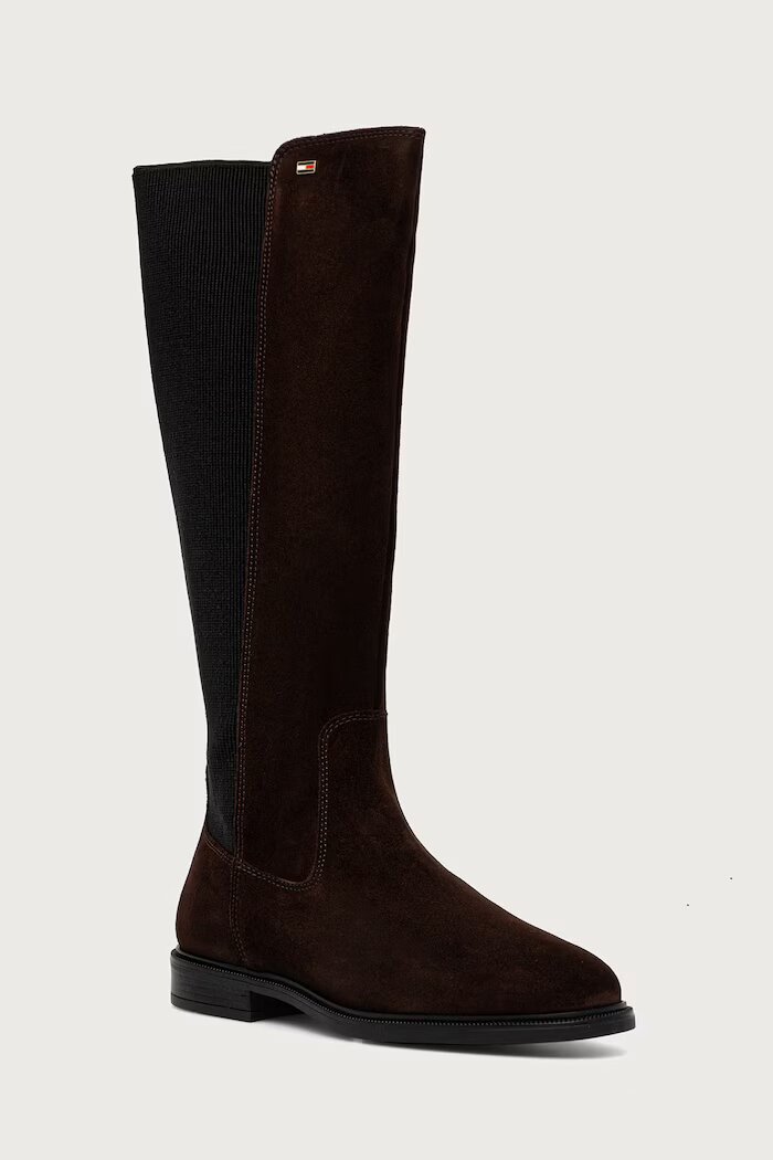 Tommy Hilfiger ботуши под коляното дамски от велур ENAMEL FLAG SUEDE HIGH CHELSEA кафяви FW0FW09574