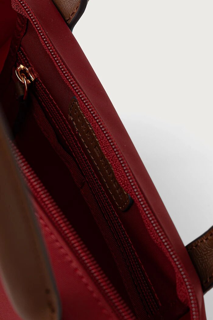 Tommy Hilfiger чанта crossbody дамска бордо AW0AW17709