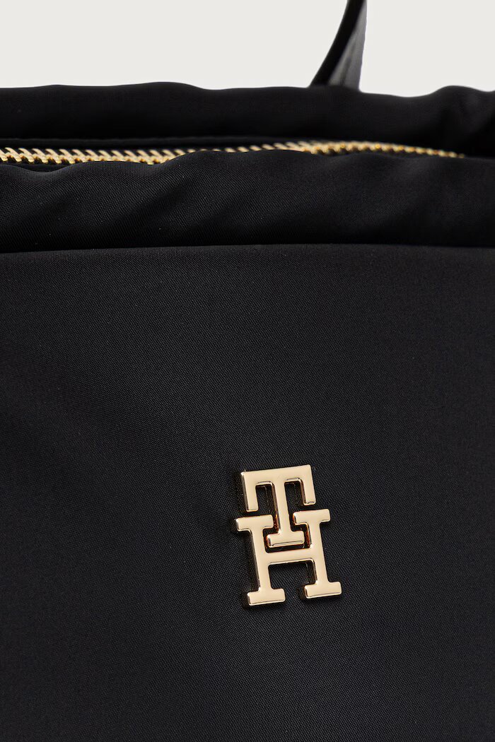Tommy Hilfiger чанта crossbody дамска черна AW0AW18993