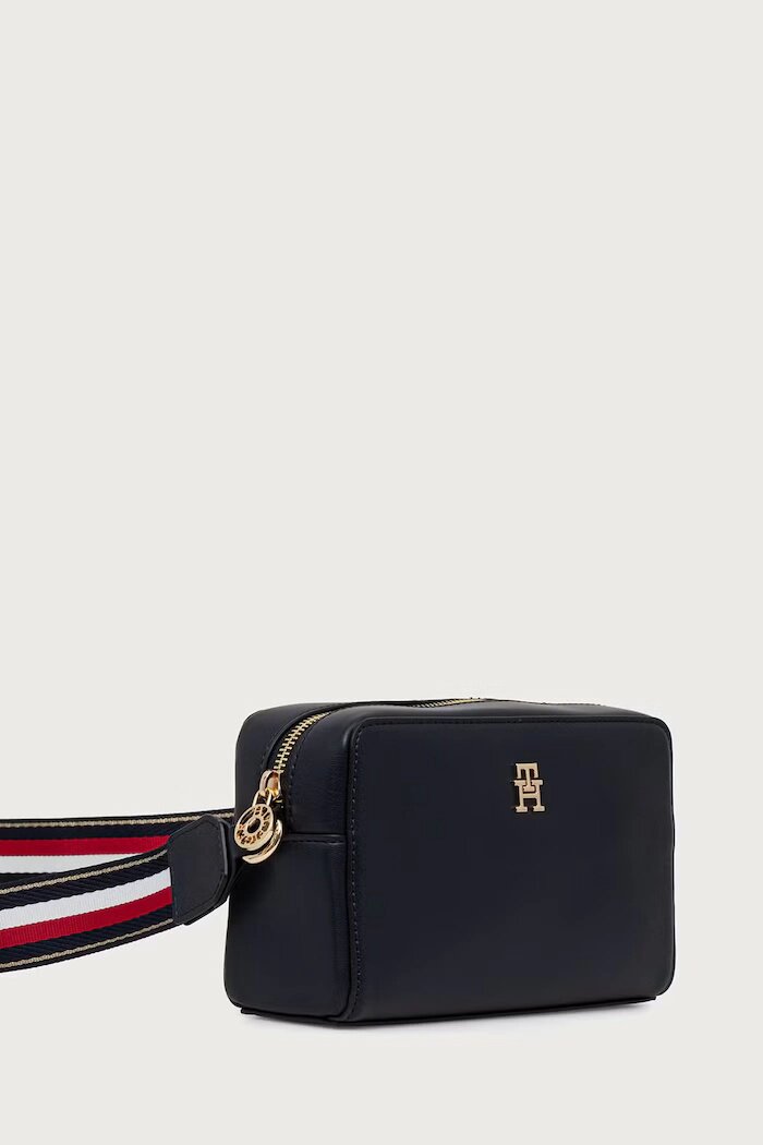 Tommy Hilfiger чанта crossbody дамска от имитация на кожа тъмносиня AW0AW19315
