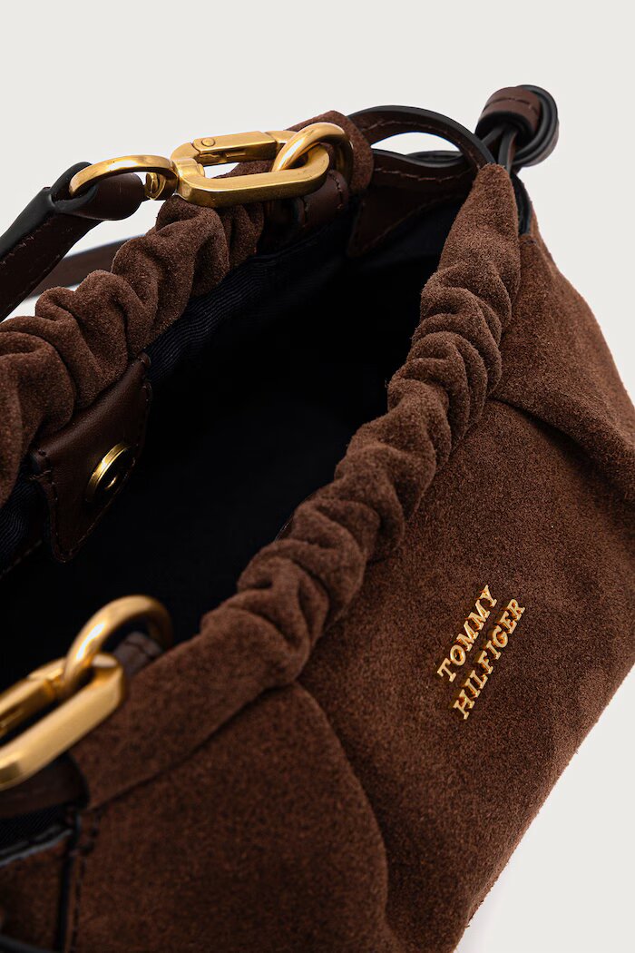 Tommy Hilfiger чанта дамска от велур кафява AW0AW19010