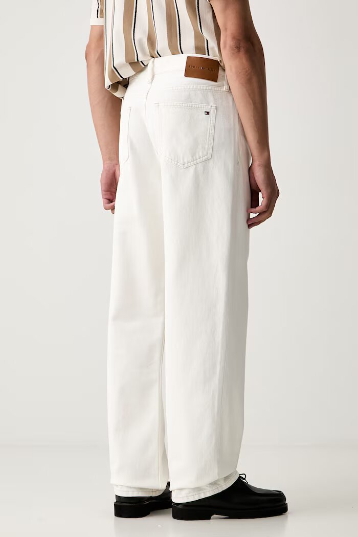 Tommy Hilfiger дънки relaxed fit мъжки бежови MW0MW43485