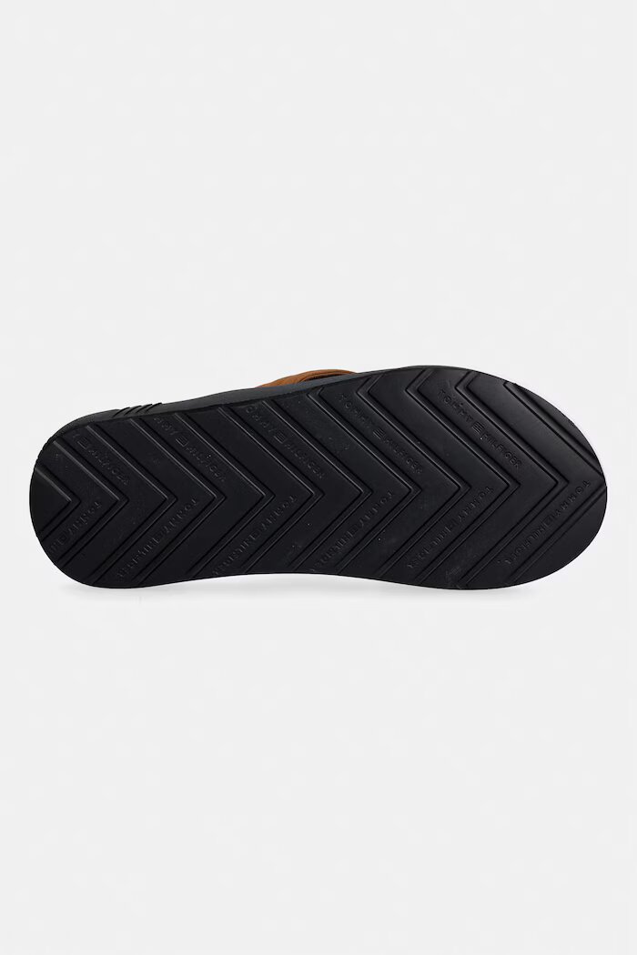 Tommy Hilfiger джапанки мъжки MOLDED HILFIGER LTH BEACH SANDAL кафяви FM0FM05802