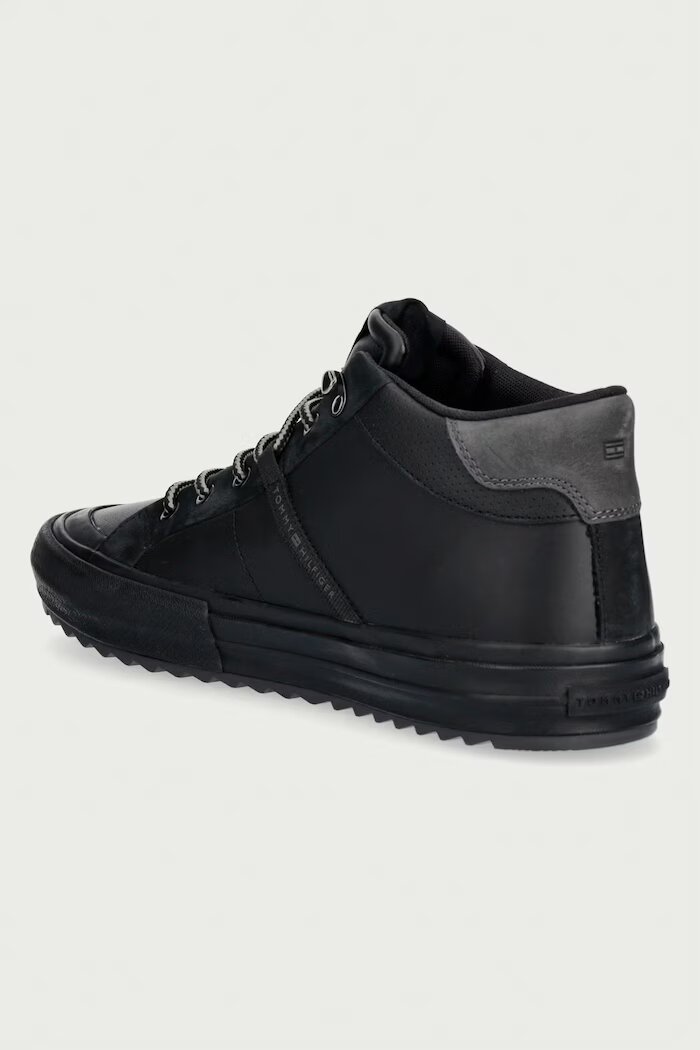 Tommy Hilfiger HARLEM STREET CLEAT WINTER маратонки мъжки от кожа черни FM0FM05954